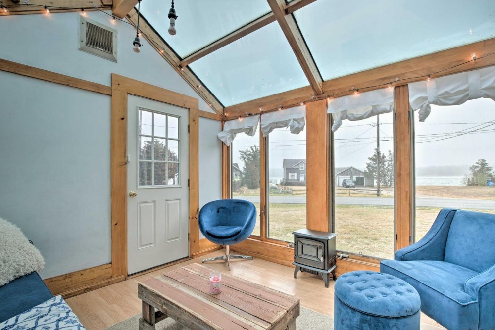 Waterfront Cape Cod Home with Sunroom and Fire Pit Main image